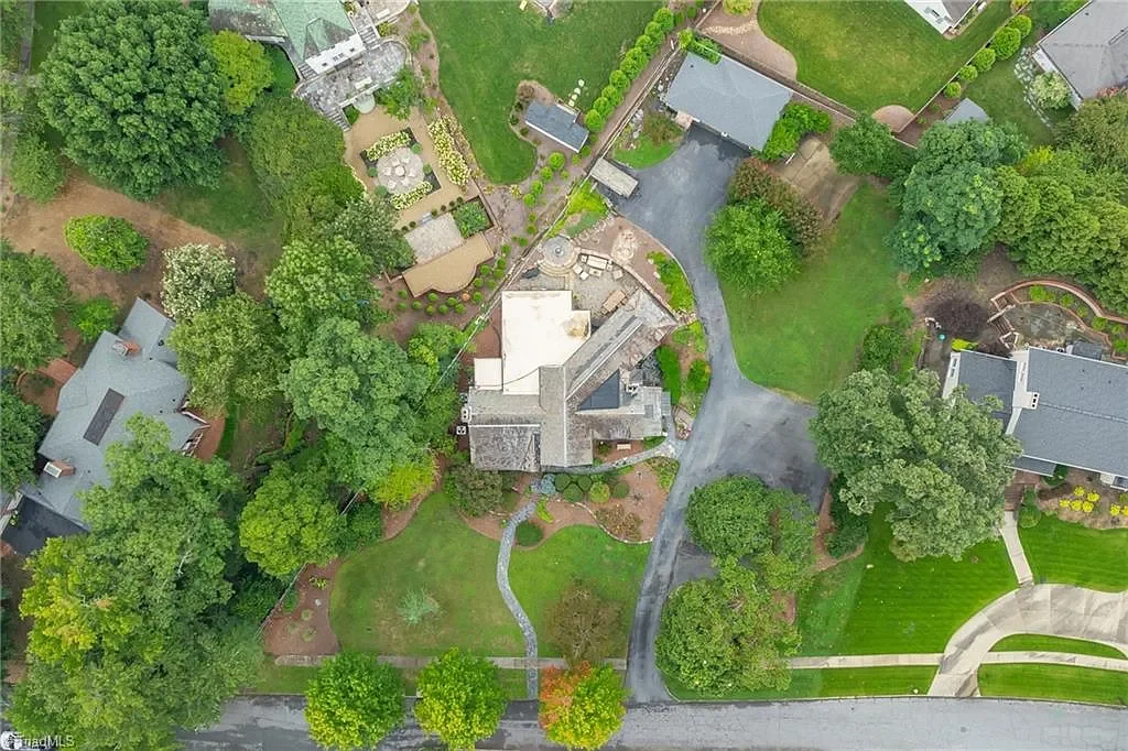 1924 Tudor house High Point North Carolina - 49 - aerial view.webp