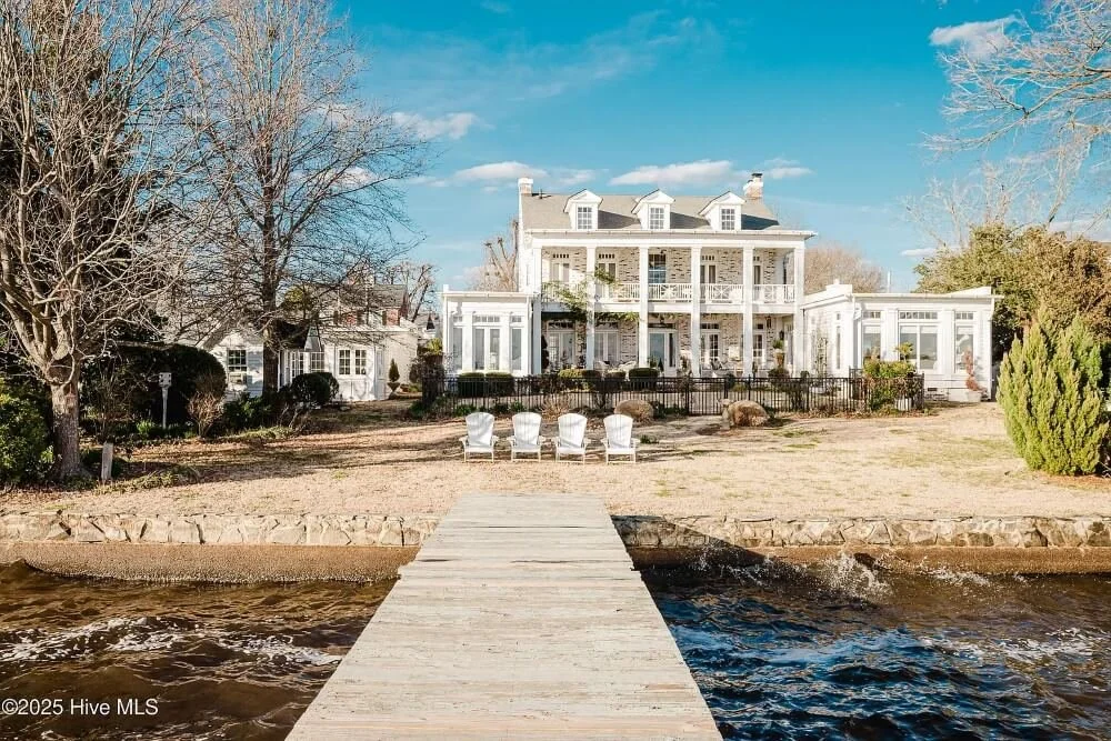 1928 Historic house Edenton North Carolina - 50 - outdoor sea view.jpg