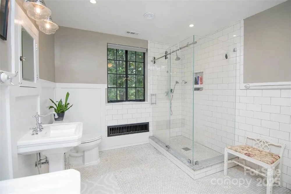 Frank Rickert Summers house 1928 Tudor Revival Kings Mountain North Carolina - 24 - bathroom.jpg