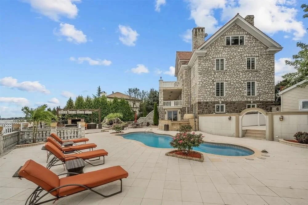 1930 Stone estate Bronx New York - 8 - pool.jpg