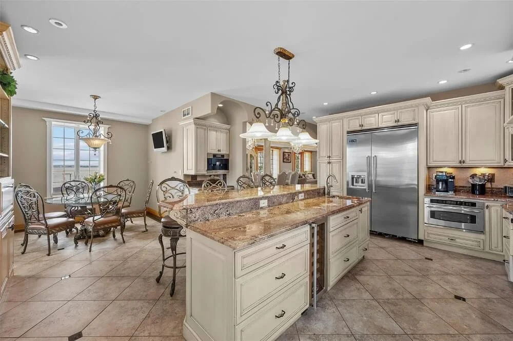 1930 Stone estate Bronx New York - 17 - kitchen.jpg