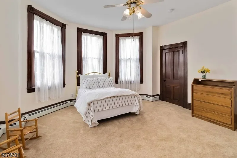 The William Arnott House 1890 Queen Anne Boro New Jersey - 28 - bedroom.webp
