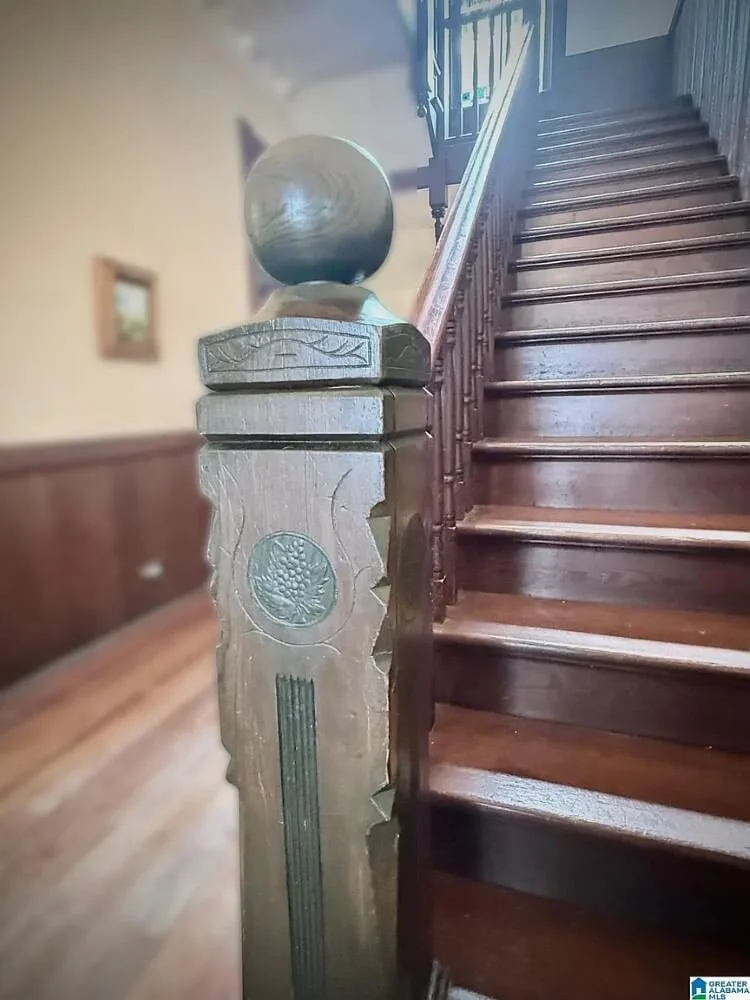 1890 Victorian house Piedmont Alabama - 56 - details.jpg