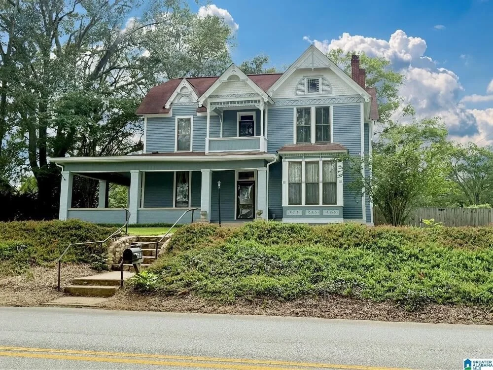 1890 Victorian house Piedmont Alabama - 68 - front view.jpg