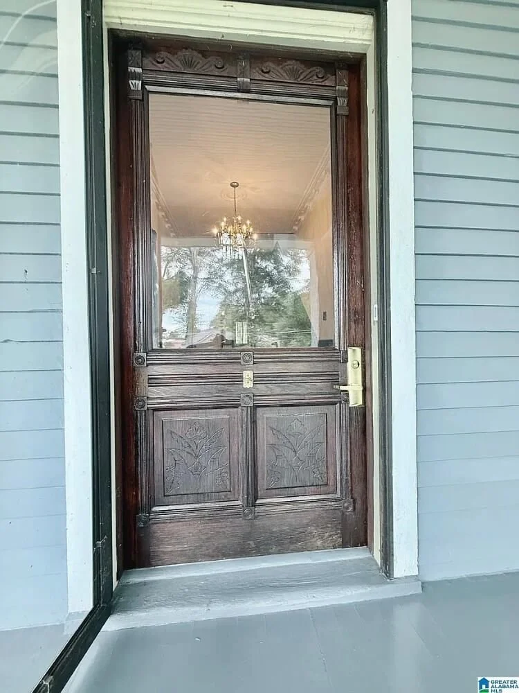 1890 Victorian house Piedmont Alabama - 81 - back door.jpg