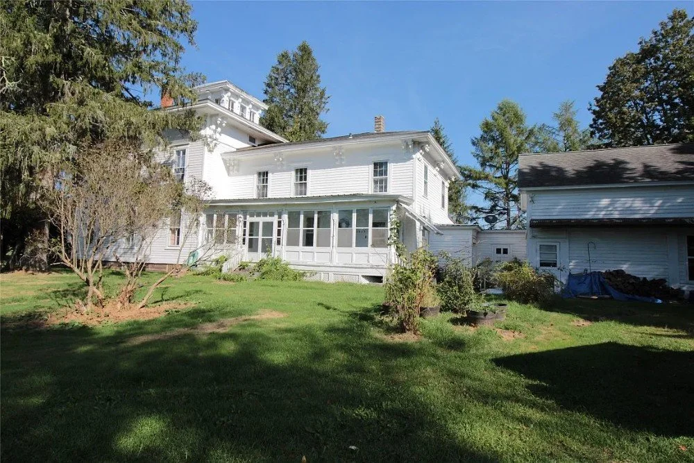 Whitehall 1840 Italianate house Smithville Flats New York - 41 - back view.webp