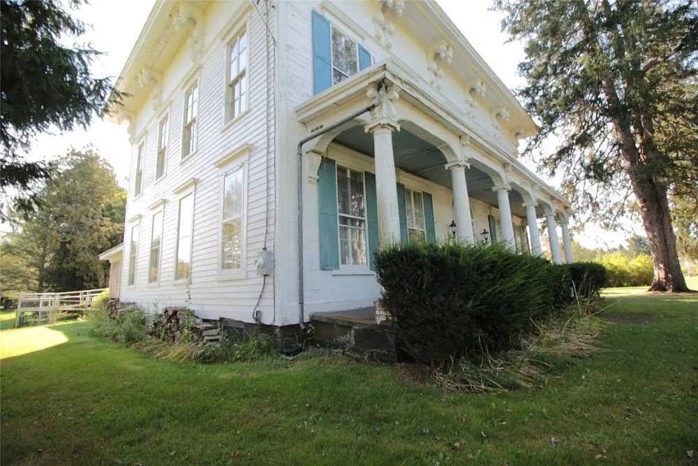 Whitehall 1840 Italianate house Smithville Flats New York - 44 - side view.webp
