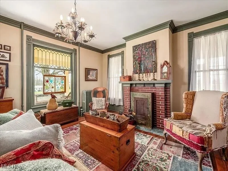 1864 Victorian Farmhouse Cambridge Ohio - 12 - living room.jpg