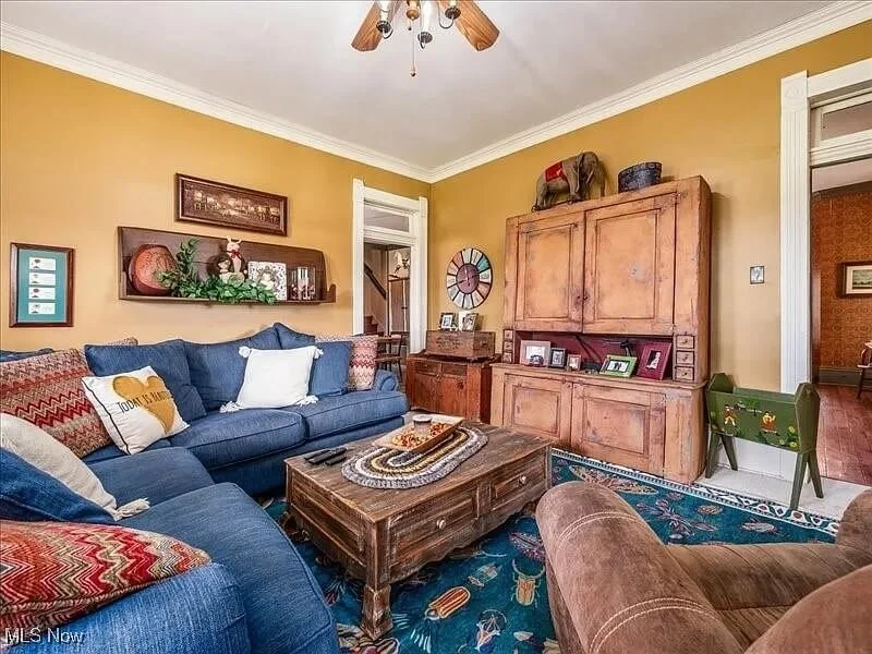 1864 Victorian Farmhouse Cambridge Ohio - 14 - family room.jpg