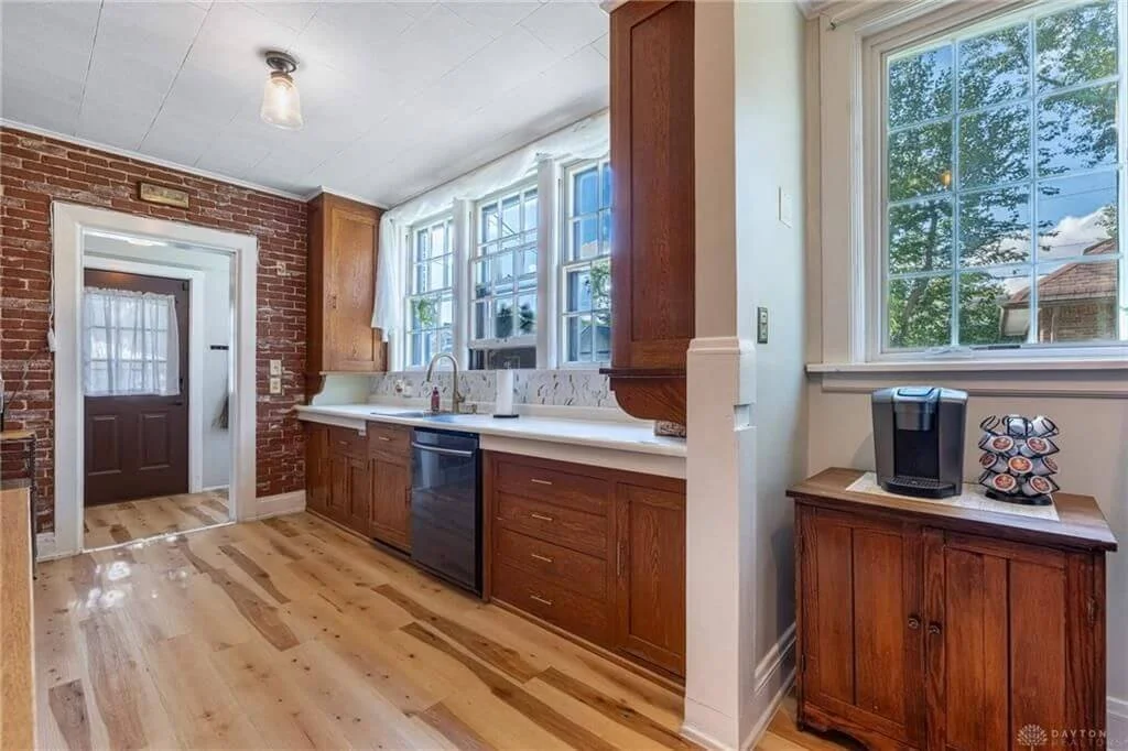 1900 Tudor house Washington Court House Ohio - 13 - kitchen.jpg