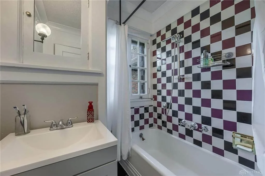 1900 Tudor house Washington Court House Ohio - 36 - bathroom.jpg