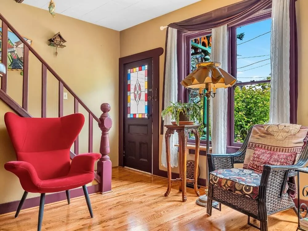 1900 Victorian house Astoria Oregon - 7 - foyer.jpg
