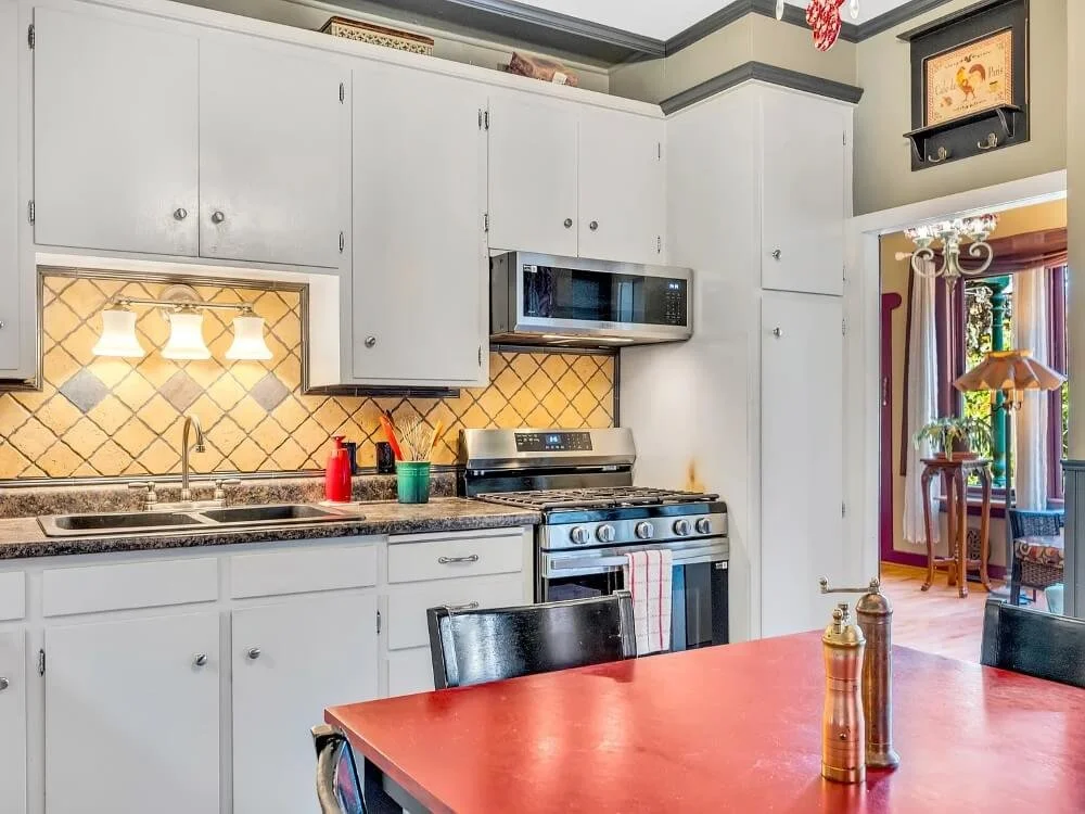 1900 Victorian house Astoria Oregon - 14 - kitchen.jpg