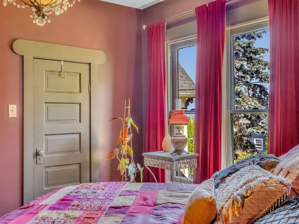 1900 Victorian house Astoria Oregon - 38 - bedroom.jpg
