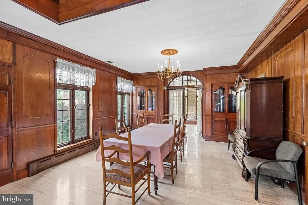 1925 brick house Philadelphia Pennsylvania - 8 - dining room.jpg