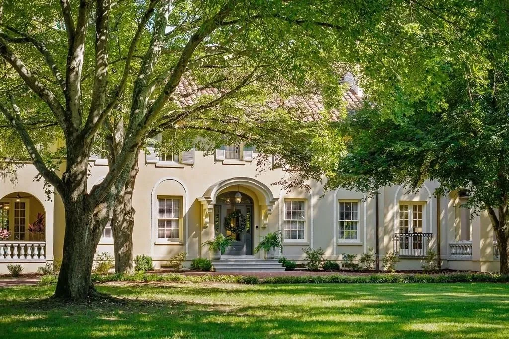 1928 Mediterranean house Cookeville Tennessee - 68 - front view.webp