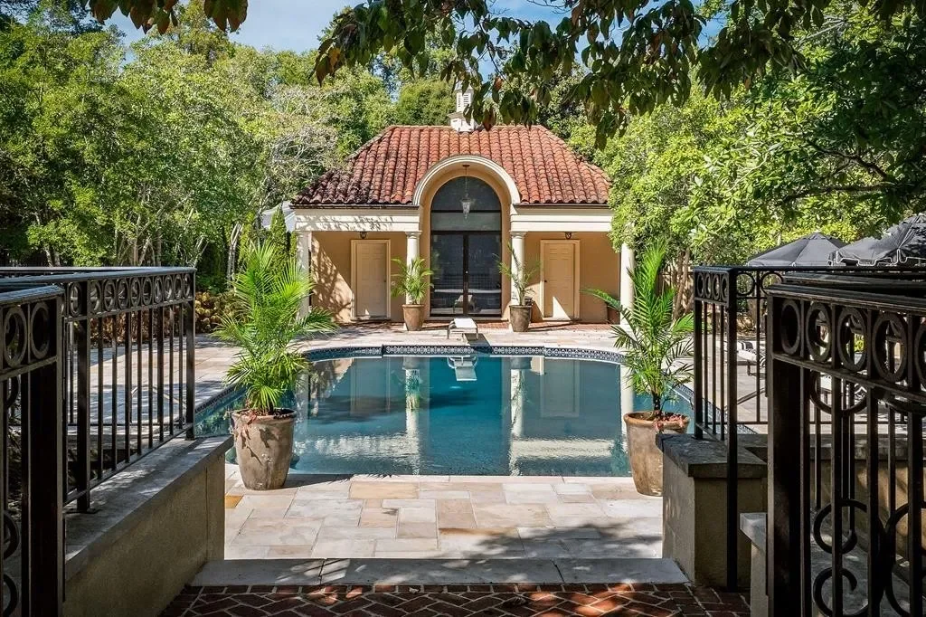 1928 Mediterranean house Cookeville Tennessee - 76 - pool.webp