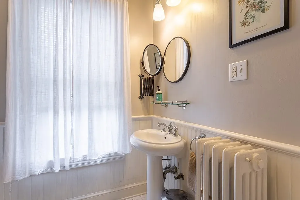The Vaughan House 1888 Italianate style South Boston Virginia - 45 - bathroom.webp