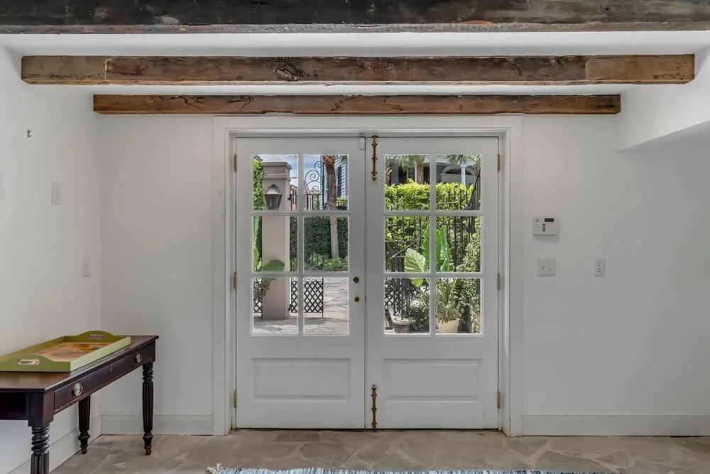 1810 Historic house Charleston South Carolina - 48 - door.jpg