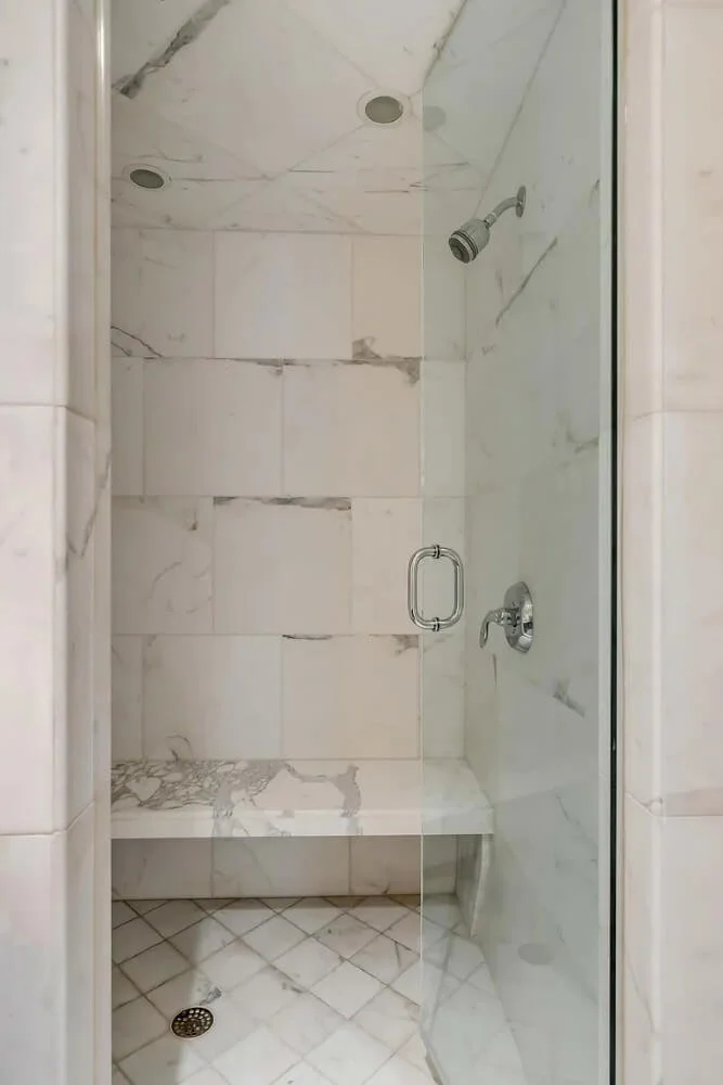 1810 Historic house Charleston South Carolina - 52 - bathroom.jpg