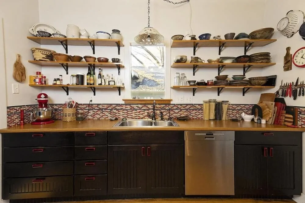 1895 Queen Anne house Fort Atkinson Wisconsin - 42 - kitchen.jpg