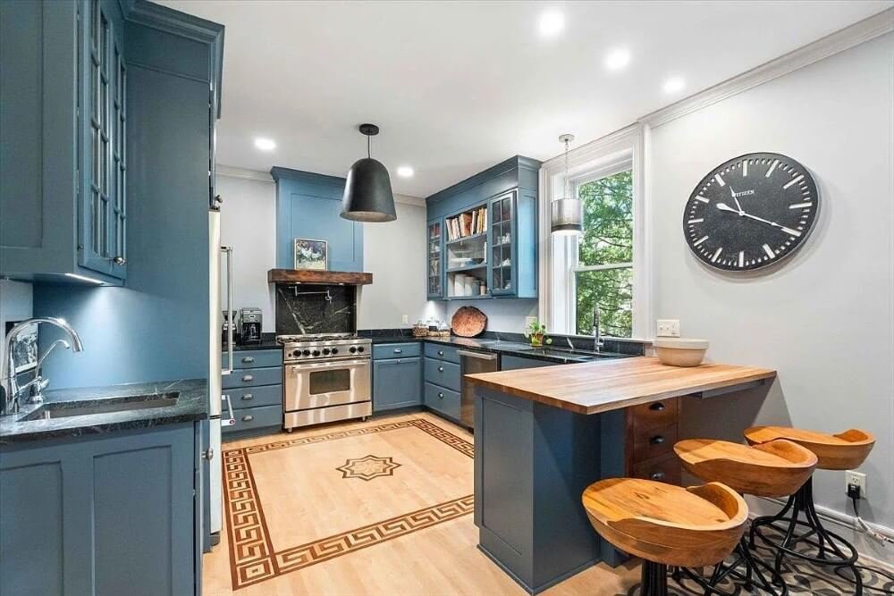 1854 Gothic Revival house Madison Wisconsin - 7 - kitchen.jpg
