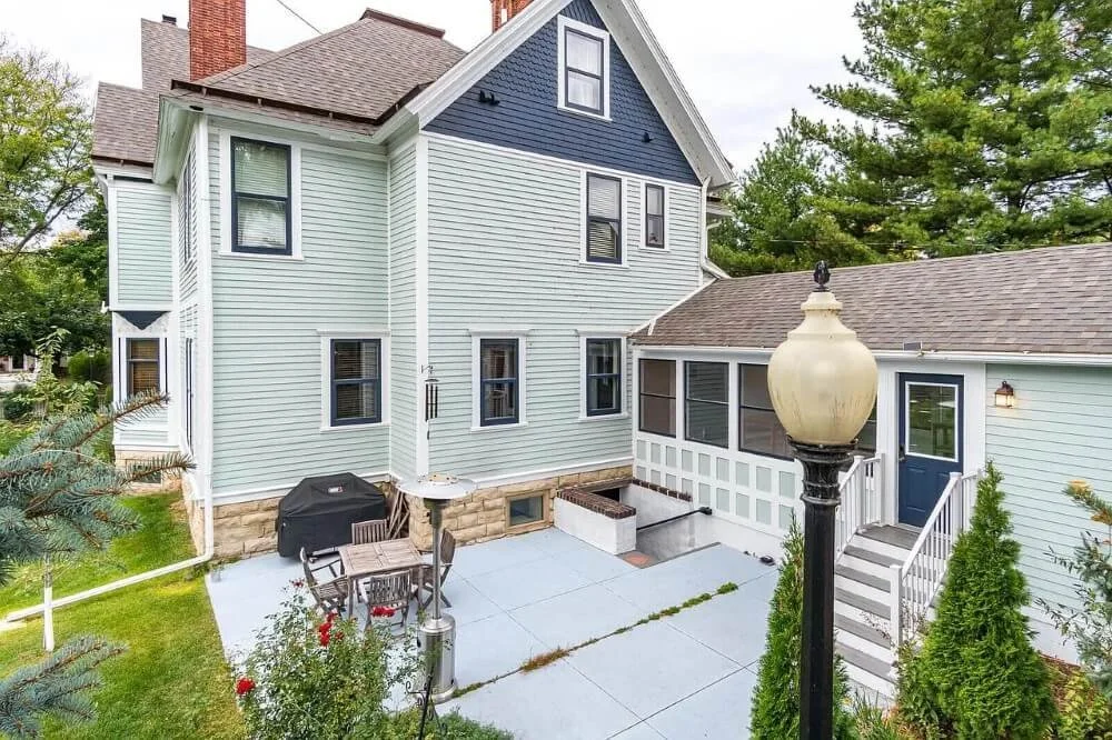 William Crosby Home 1880 Queen Anne style La Crosse Wisconsin - 12 - backyard.jpg