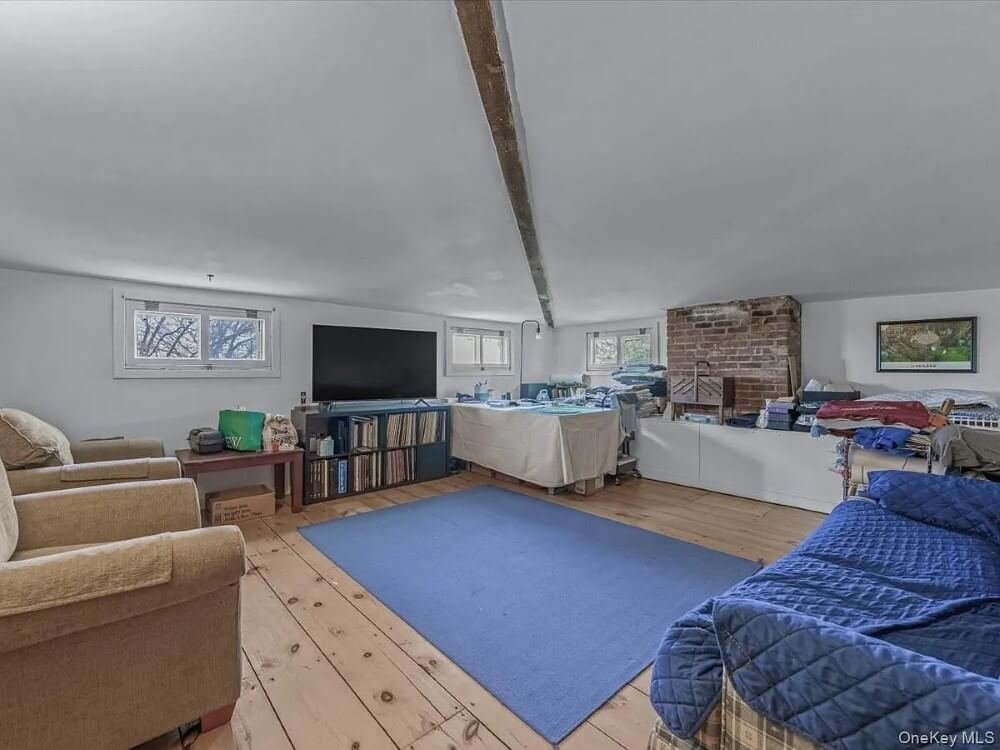 Douglas Manor 1850 Italianate house Douglaston New York - 24 - media room.jpg