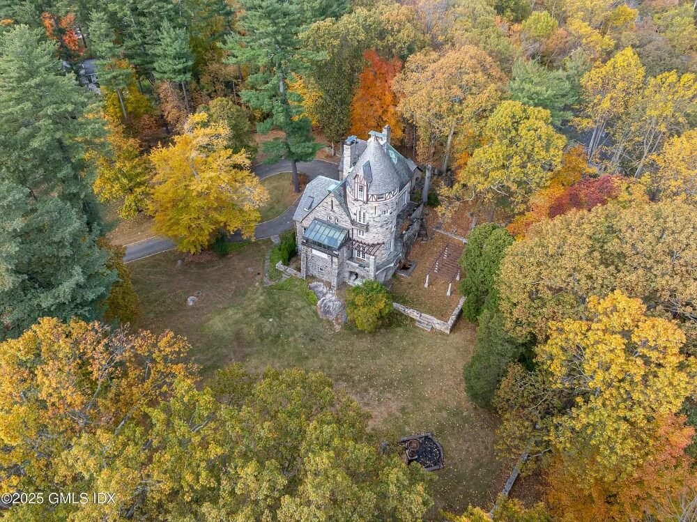 Chateau Rochamore 1906 French Normandy stone manor Stamford Connecticut - 36 - top view.jpg