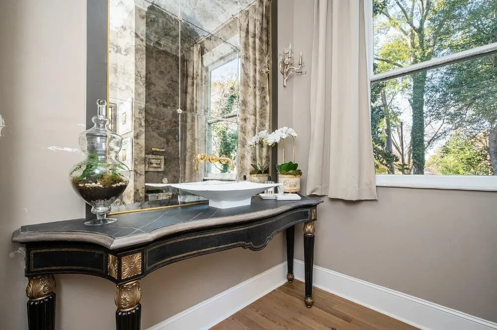 1905 Greek Revival house Madison Georgia - 19 - bathroom.jpg