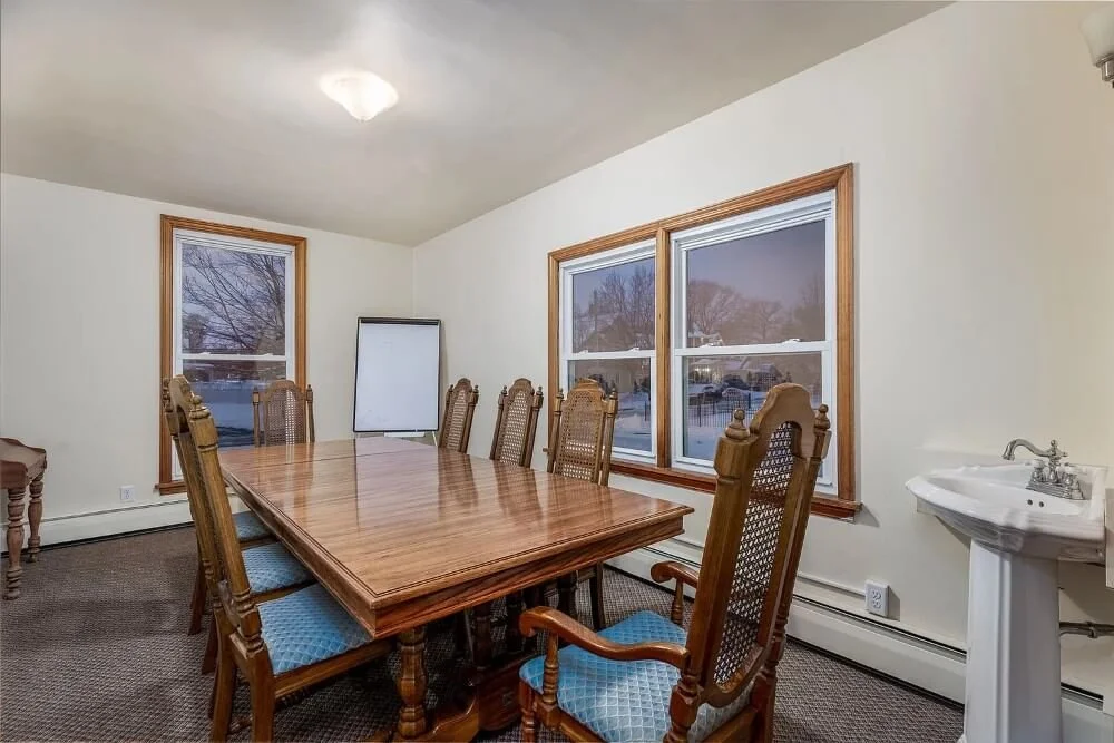 The Cora J Pope Home 1902 Victorian Ottawa Illinois - 20 - dining area.jpg