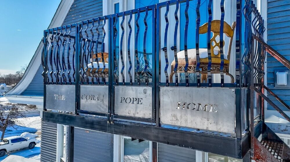 The Cora J Pope Home 1902 Victorian Ottawa Illinois - 45 - side view.jpg