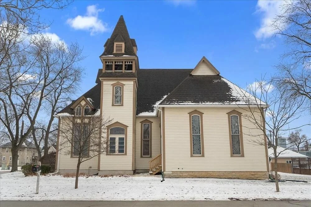 1900 Church converted to home Peotone Illinois - 38 - side view.jpg