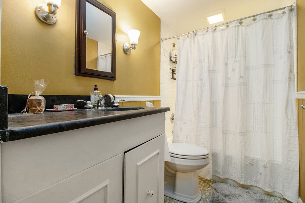 1850 Greek Revival house West Point Georgia (18).jpg