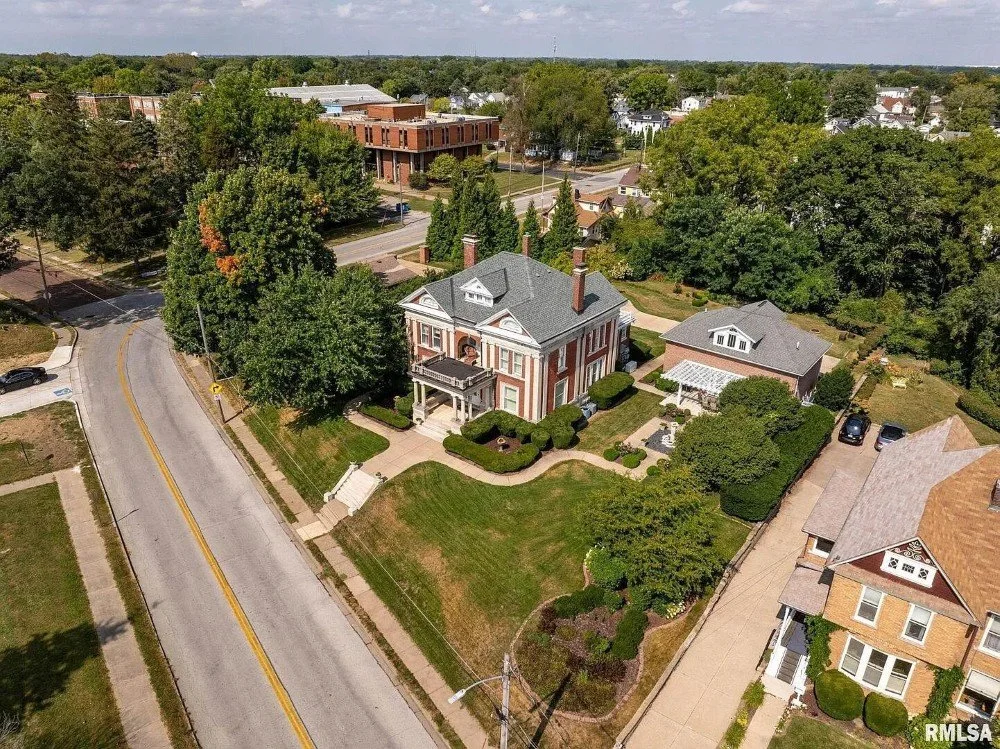 The John C Schricker House 1896 Georgian Revival Davenport Iowa - 53 - top view.webp