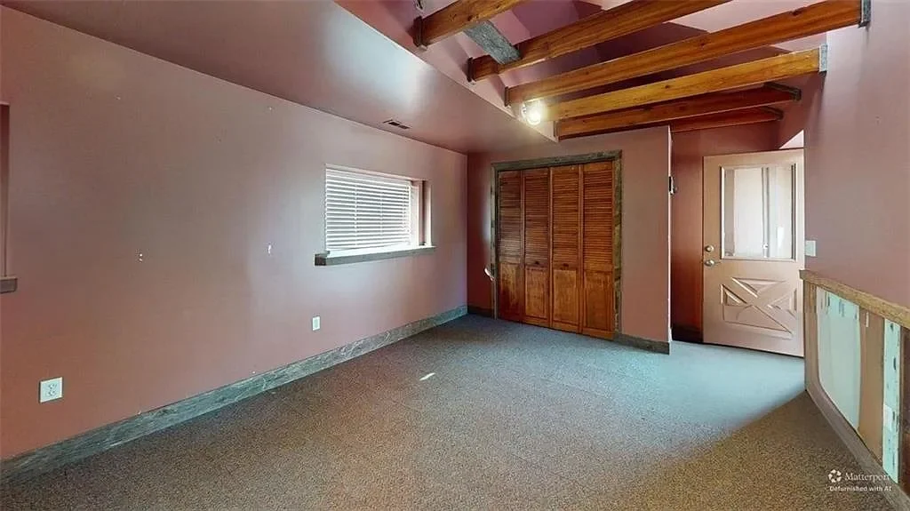 1920 Farmhouse Nevada Missouri - 31 - room.webp