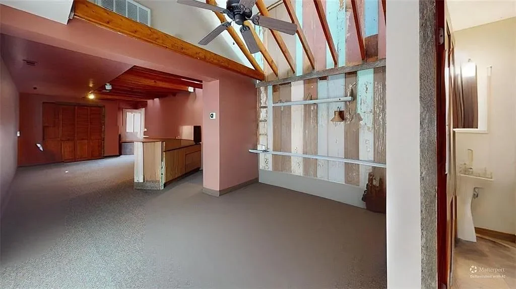 1920 Farmhouse Nevada Missouri - 33 - room.webp