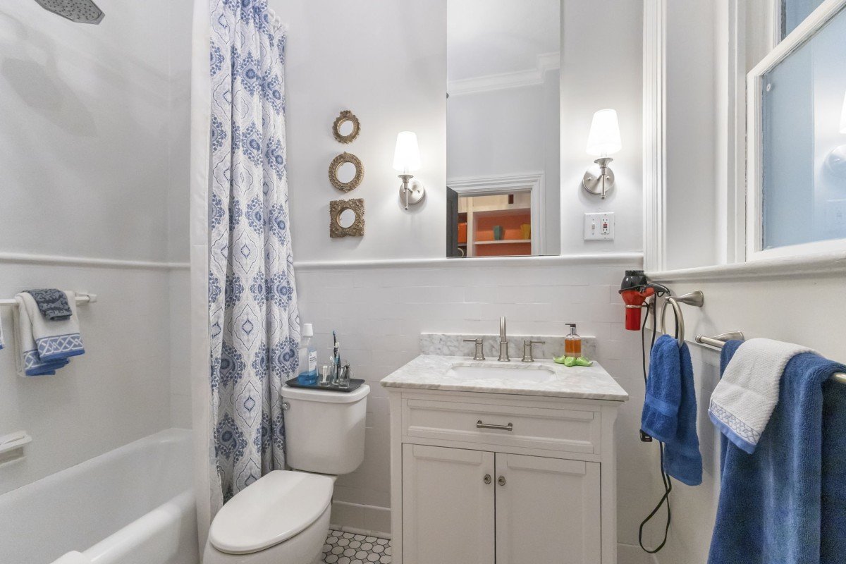 The Zellars Estate 1879 Traditional house Grantville Georgia (17).jpg