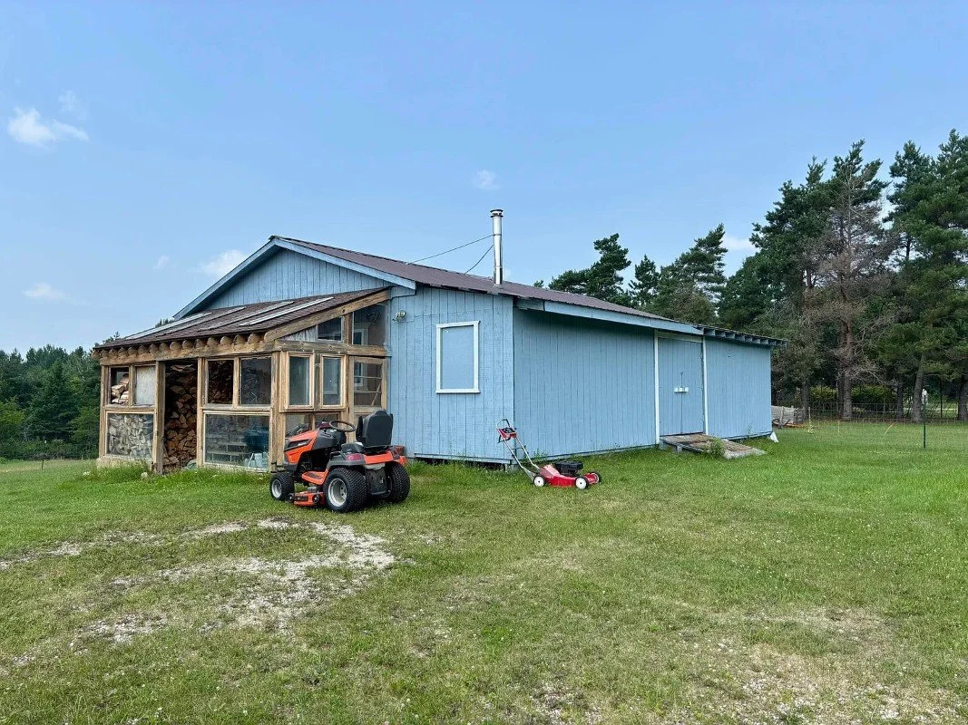 1883 Victorian house Newberry Michigan - 4 - bunkhouse.webp