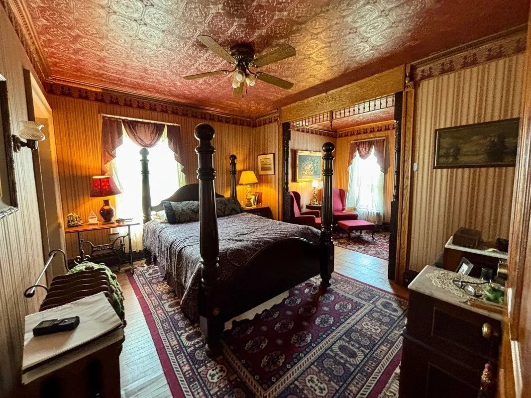 1883 Victorian house Newberry Michigan - 22 - bedroom.webp