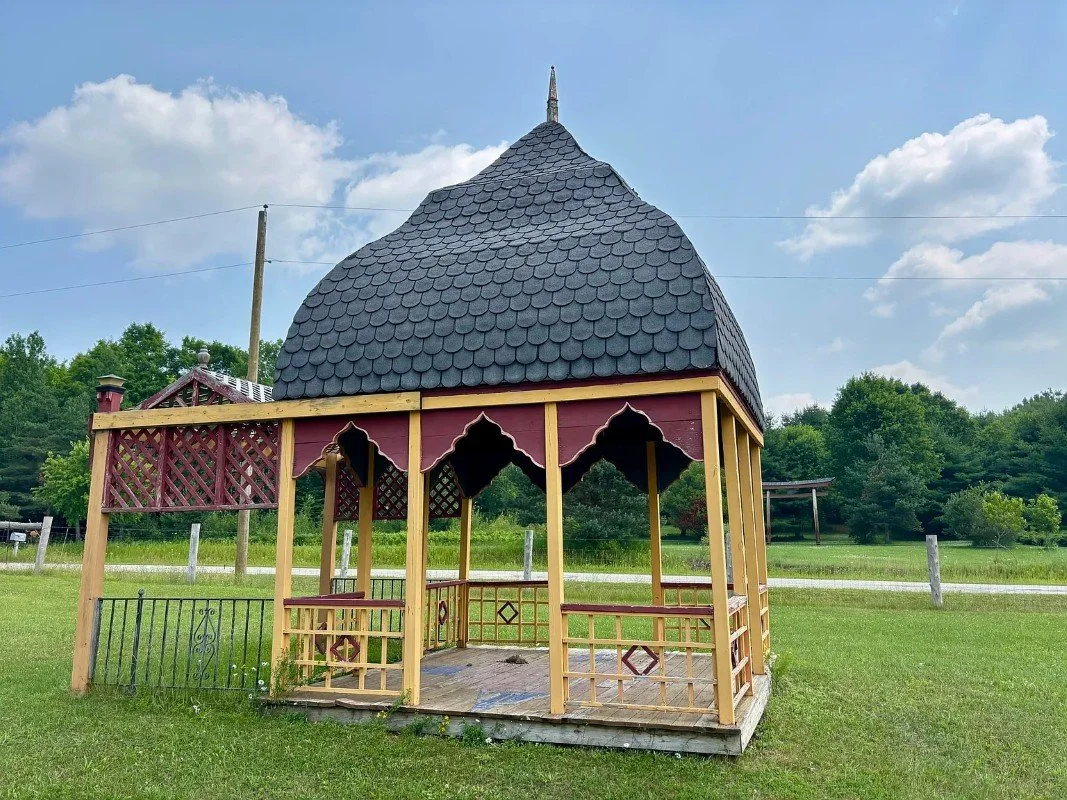 1883 Victorian house Newberry Michigan - 37 - gazebo.webp