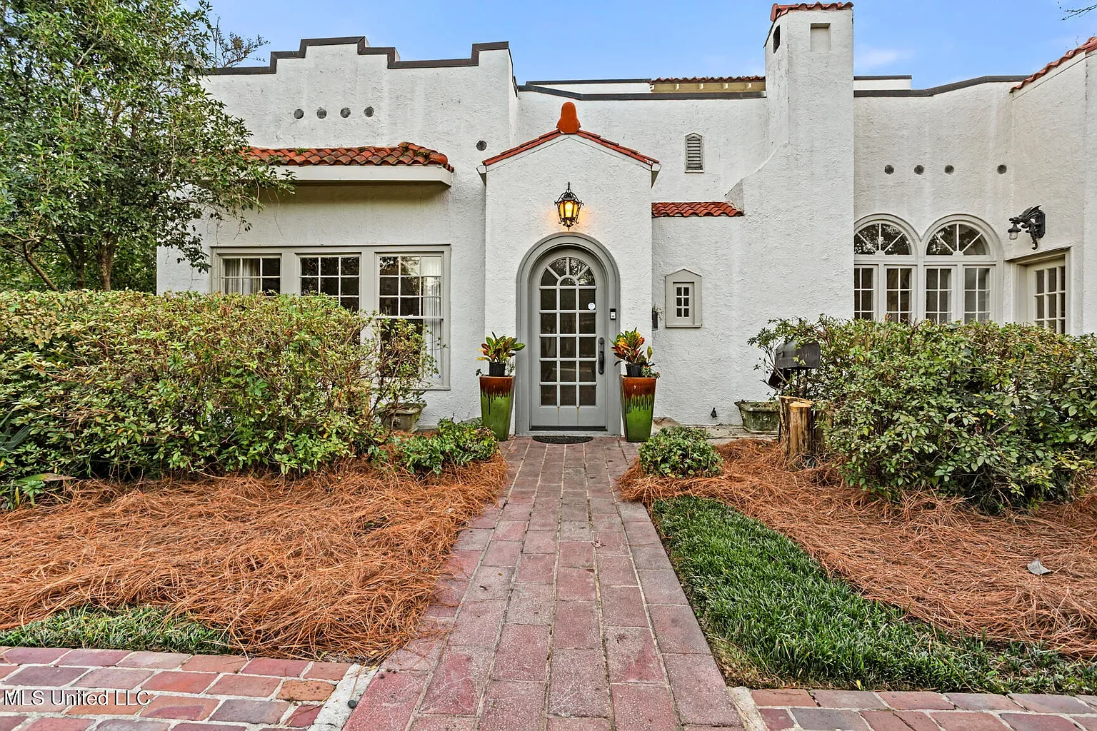 1937 Spanish Colonial house Jackson Mississippi - 1 - front view.webp