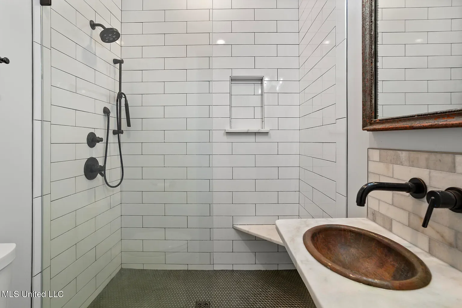 1937 Spanish Colonial house Jackson Mississippi - 23 - bathroom.webp