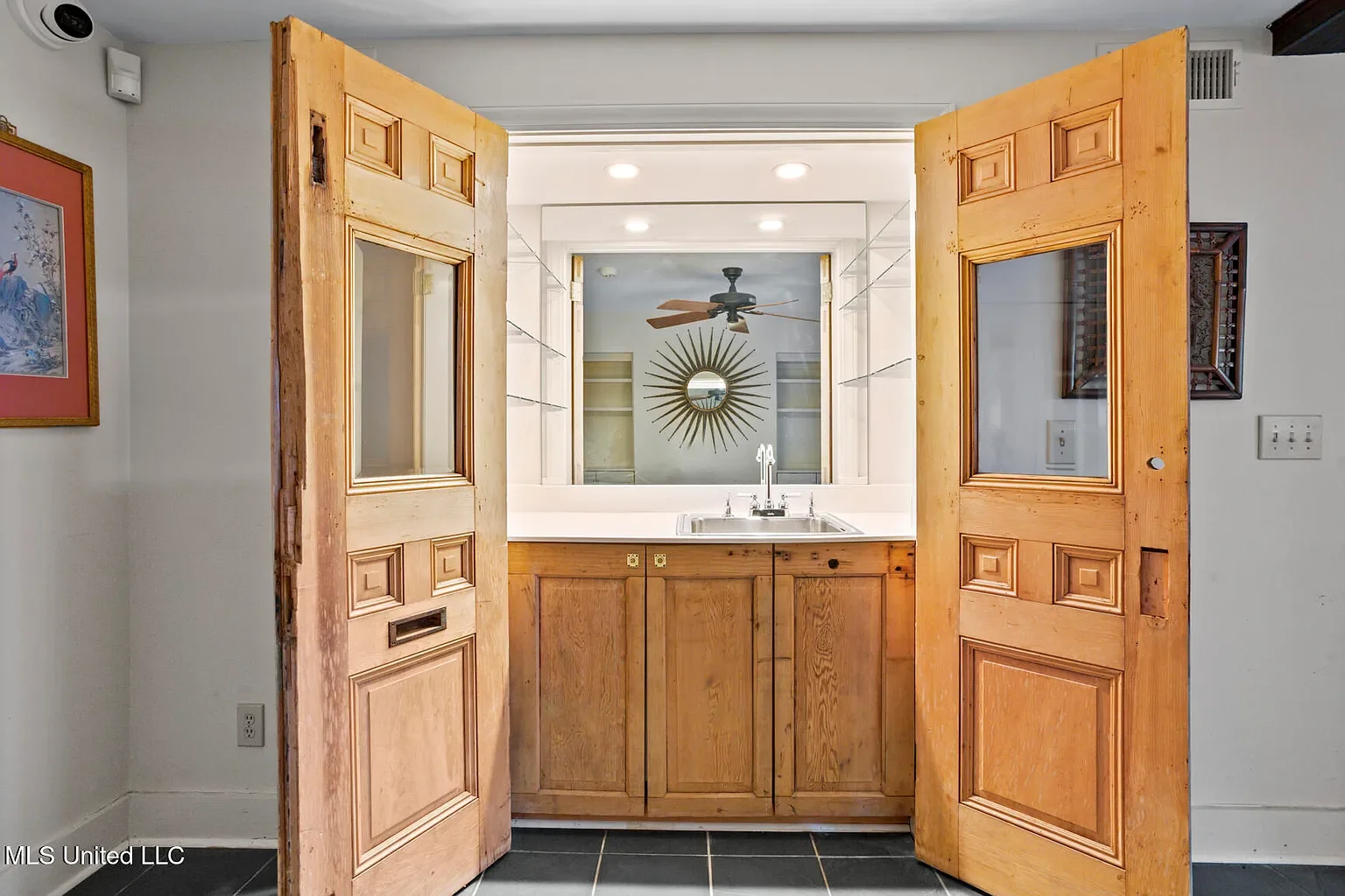 1937 Spanish Colonial house Jackson Mississippi - 32 - bathroom.webp