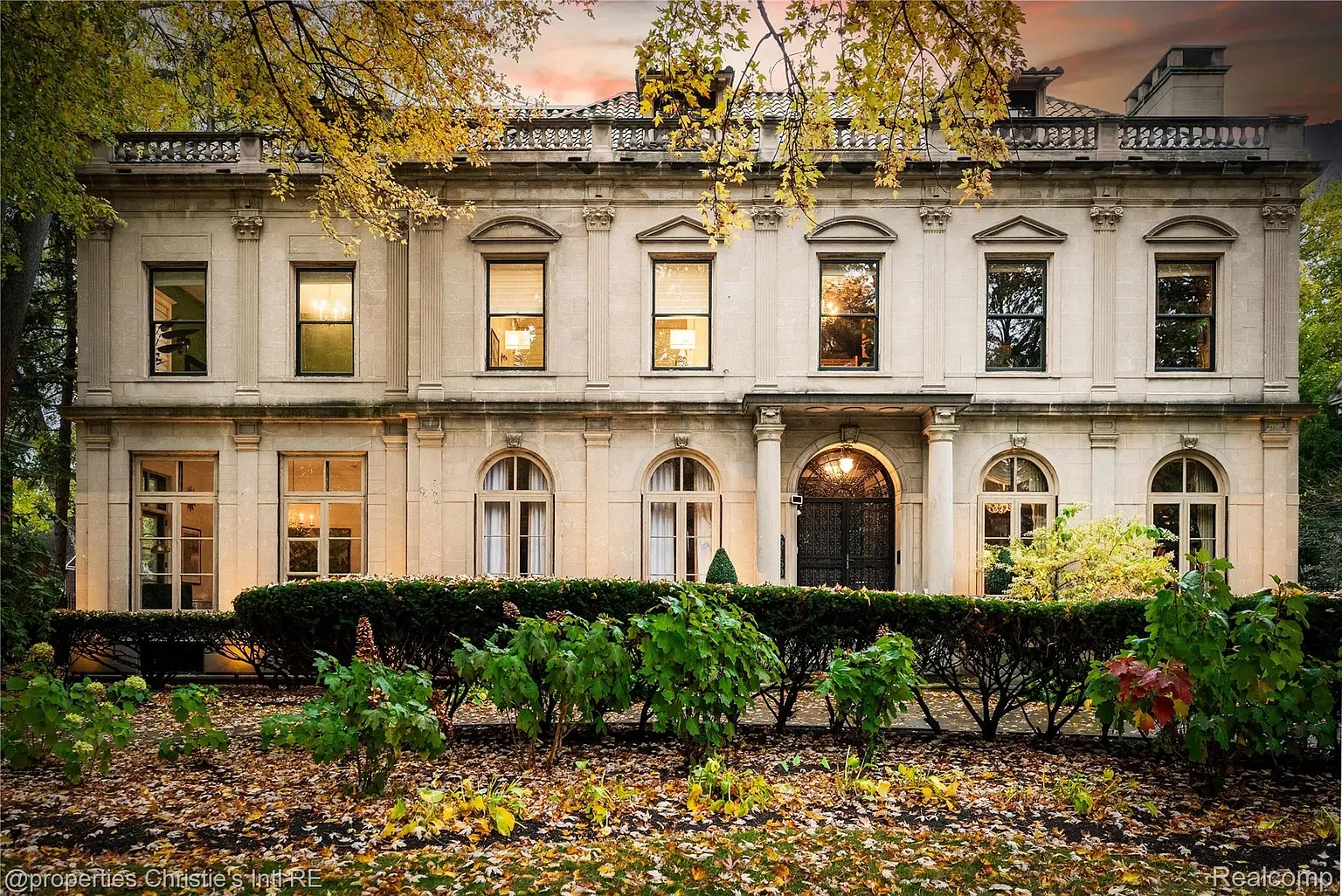 1915 Renaissance Revival house in Detroit, Michigan - $1.7 Million
