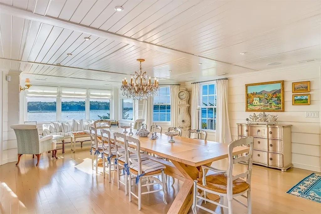 Rocky Island 1891 Cape Cod house Cataumet Massachusetts - 13 - dining room.webp
