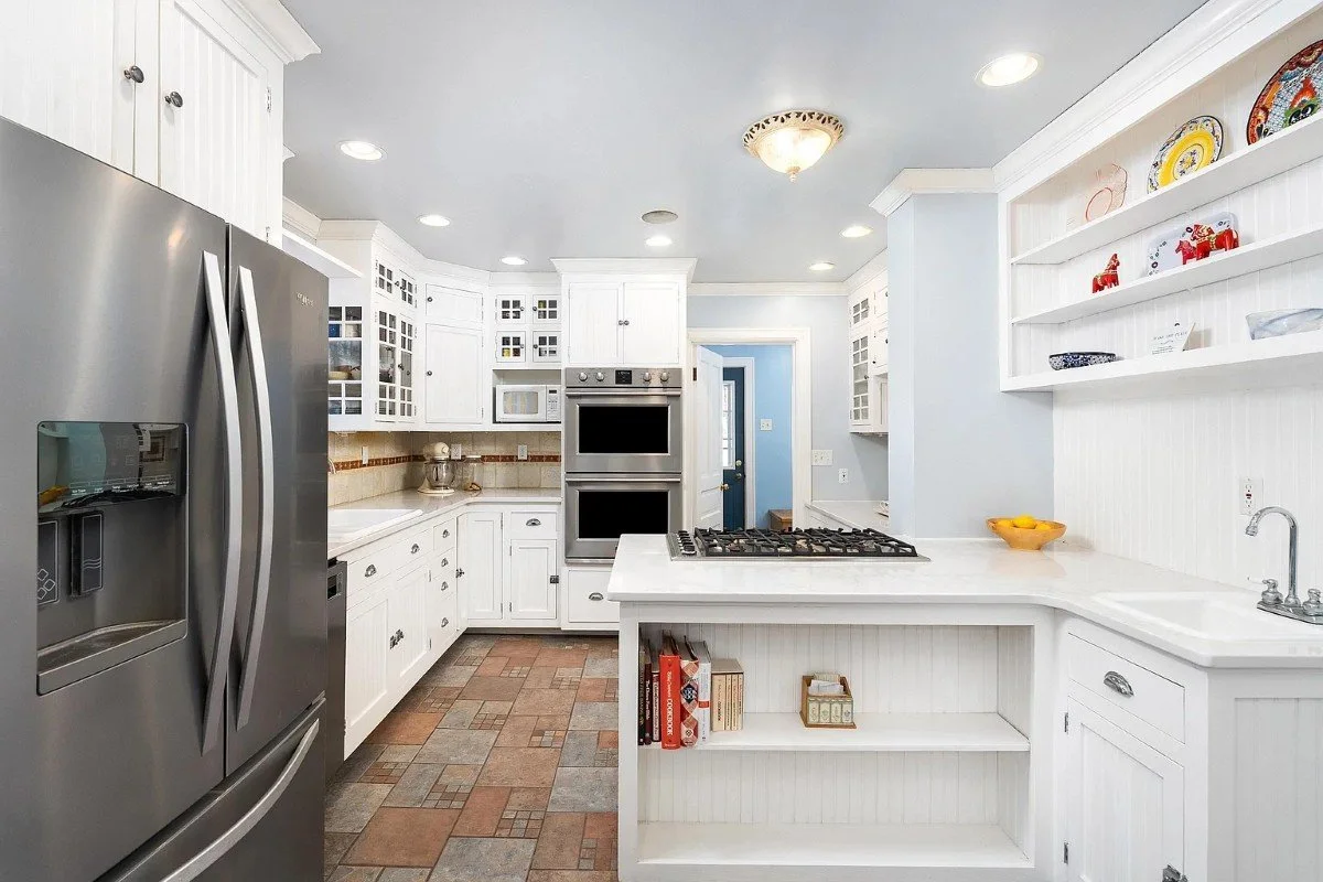 1892 Traditional house Duluth Minnesota - 17 - kitchen.webp