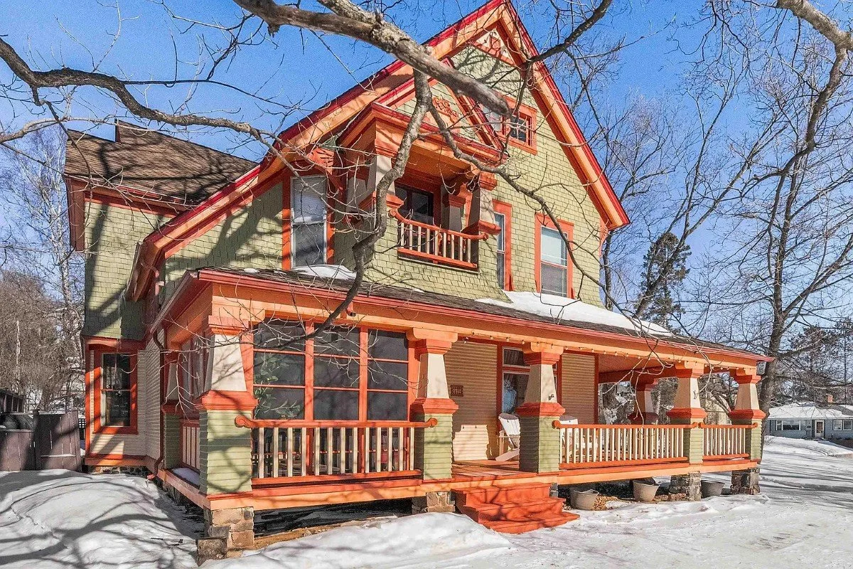 1892 Traditional house Duluth Minnesota - 39 - top view.webp