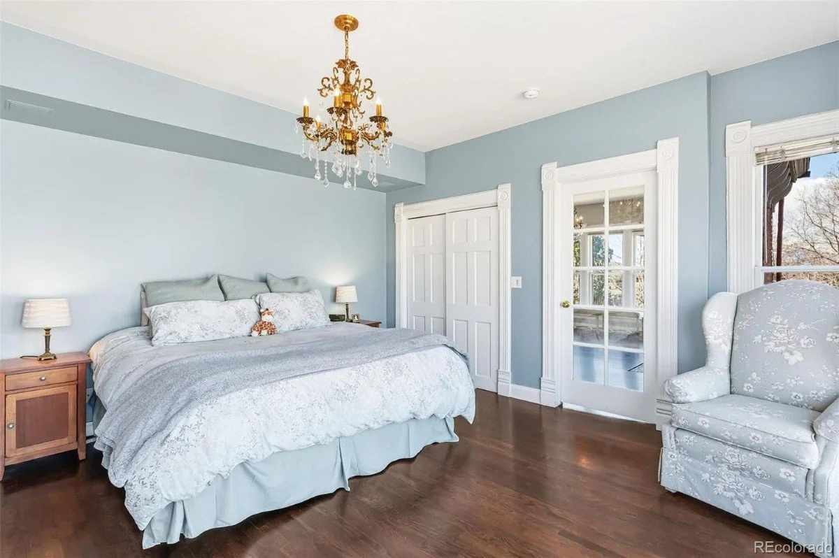 1891 William Lang Victorian house Denver Colorado - 30 - bedroom.jpg