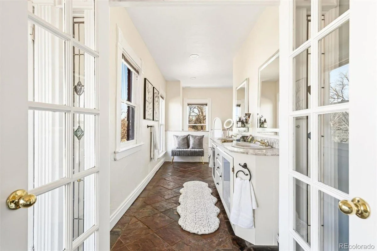 1891 William Lang Victorian house Denver Colorado - 31 - bathroom.jpg